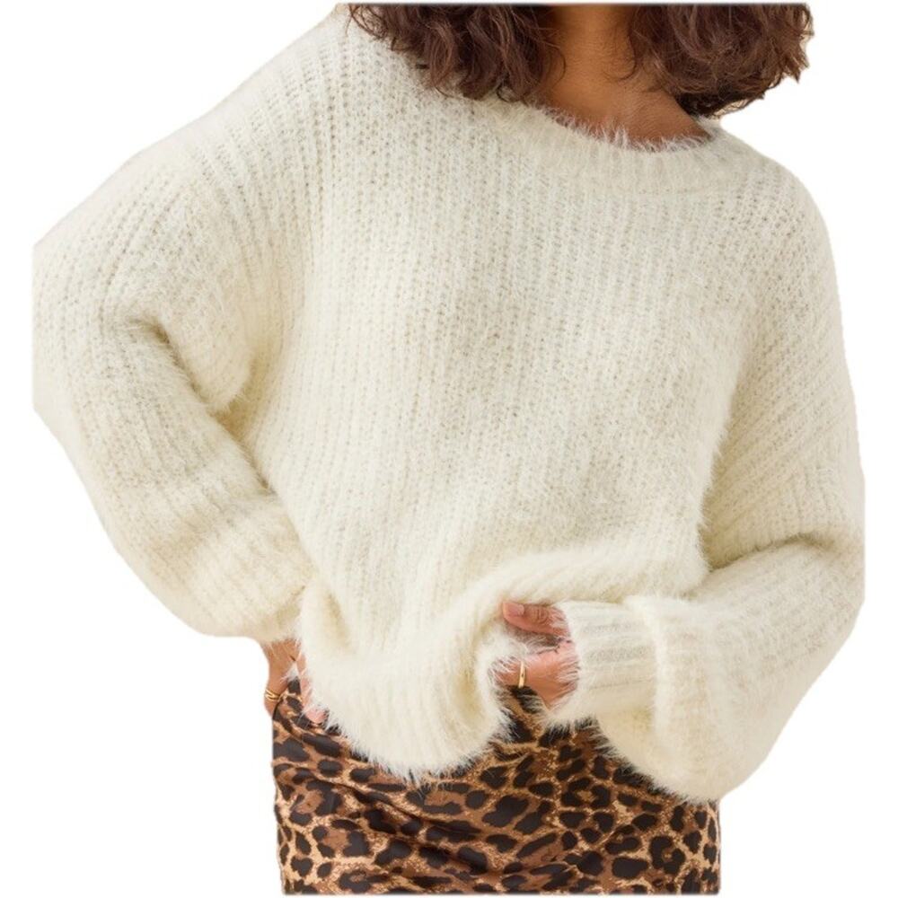 Altar'd State LARGE Rachel Boxy Pullover Sweater Ivory Cozy Fuzzy Faux Fur YTK